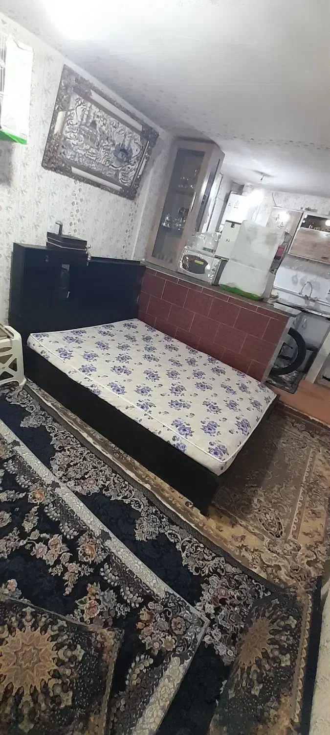 تخت دونفره|تخت و سرویس خواب|مشهد, اروند|دیوار