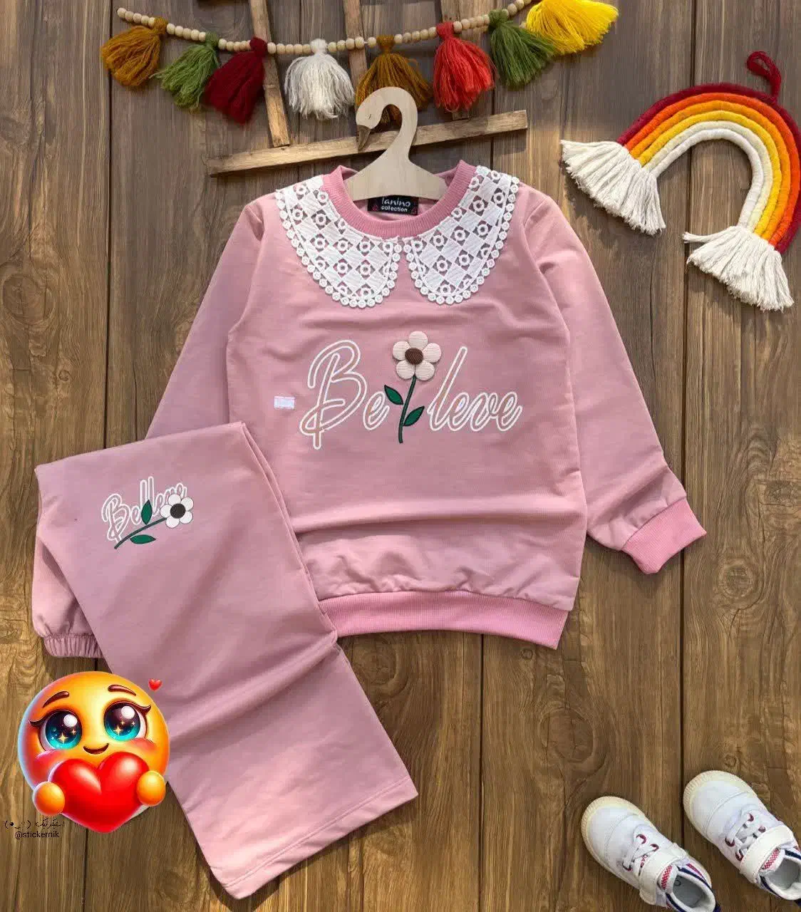 لباس|لباس|تفت, |دیوار