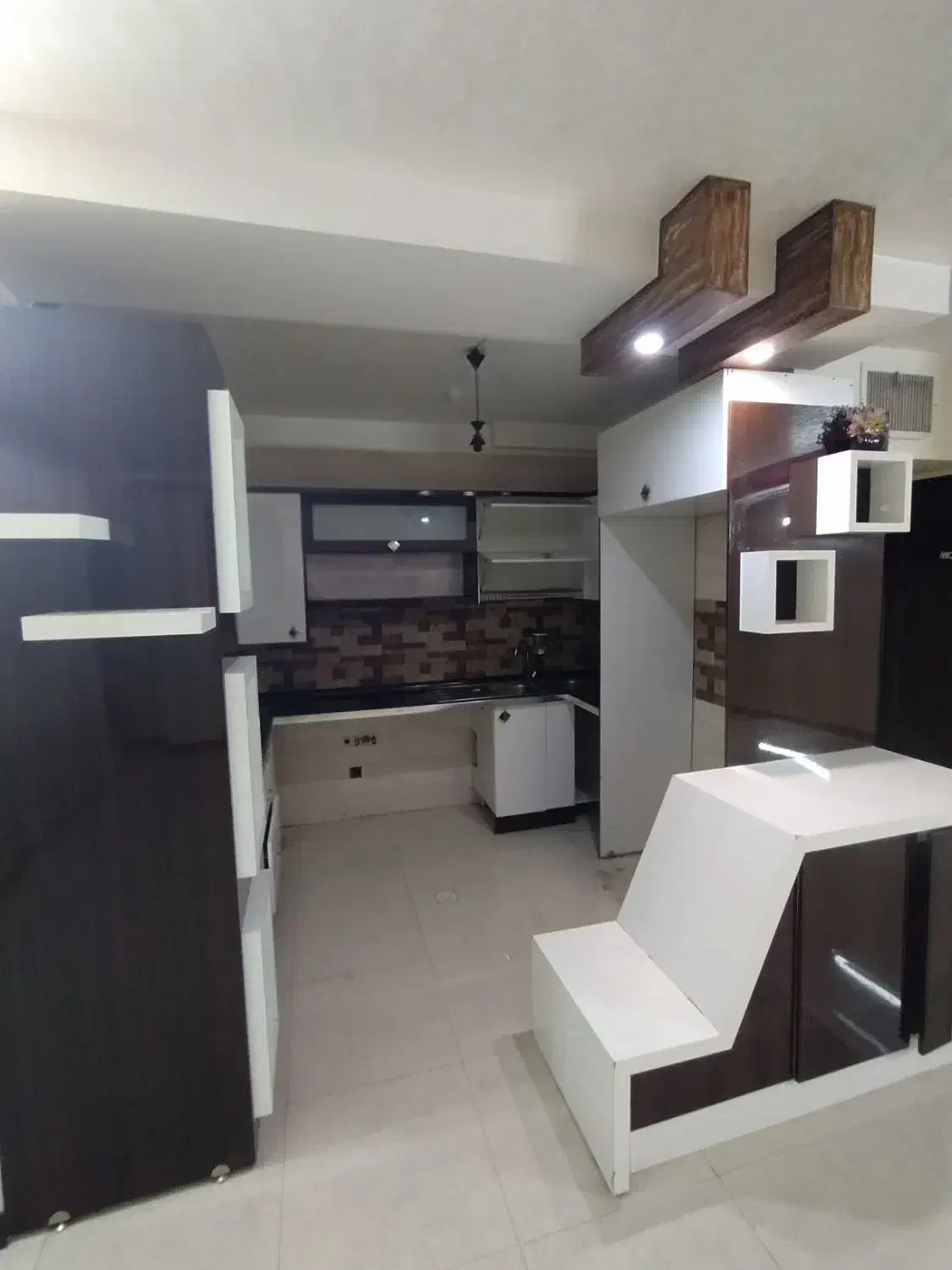 آپارتمان 92متری منطقه فرهنگسرای اشراق|اجارهٔ آپارتمان|شاهینشهر, اقبال لاهوری|دیوار