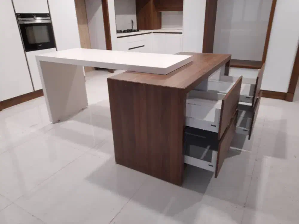 تعمیرات و نصب VIP کابینت و مصنوعات چوبی در تهران|خدمات پیشه و مهارت|تهران, تجریش|دیوار