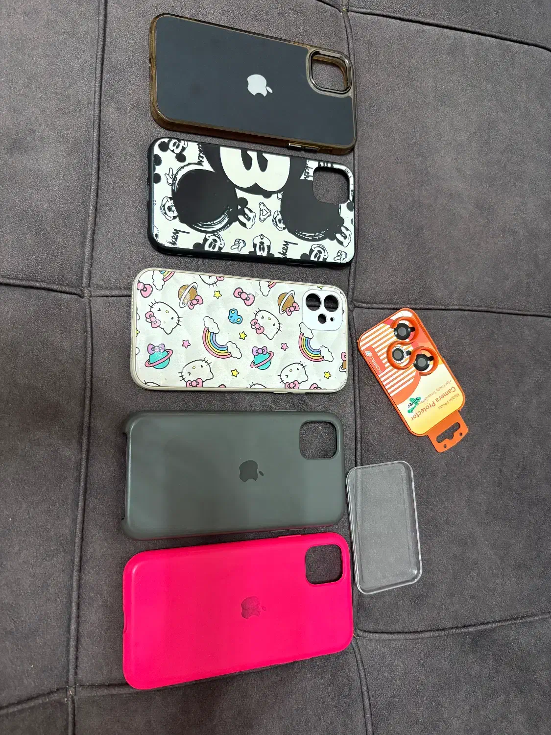 قاب های آیفون ۱۱ نرمال در حد خیلی نو|لوازم جانبی موبایل و تبلت|ورامین, ورامین|دیوار