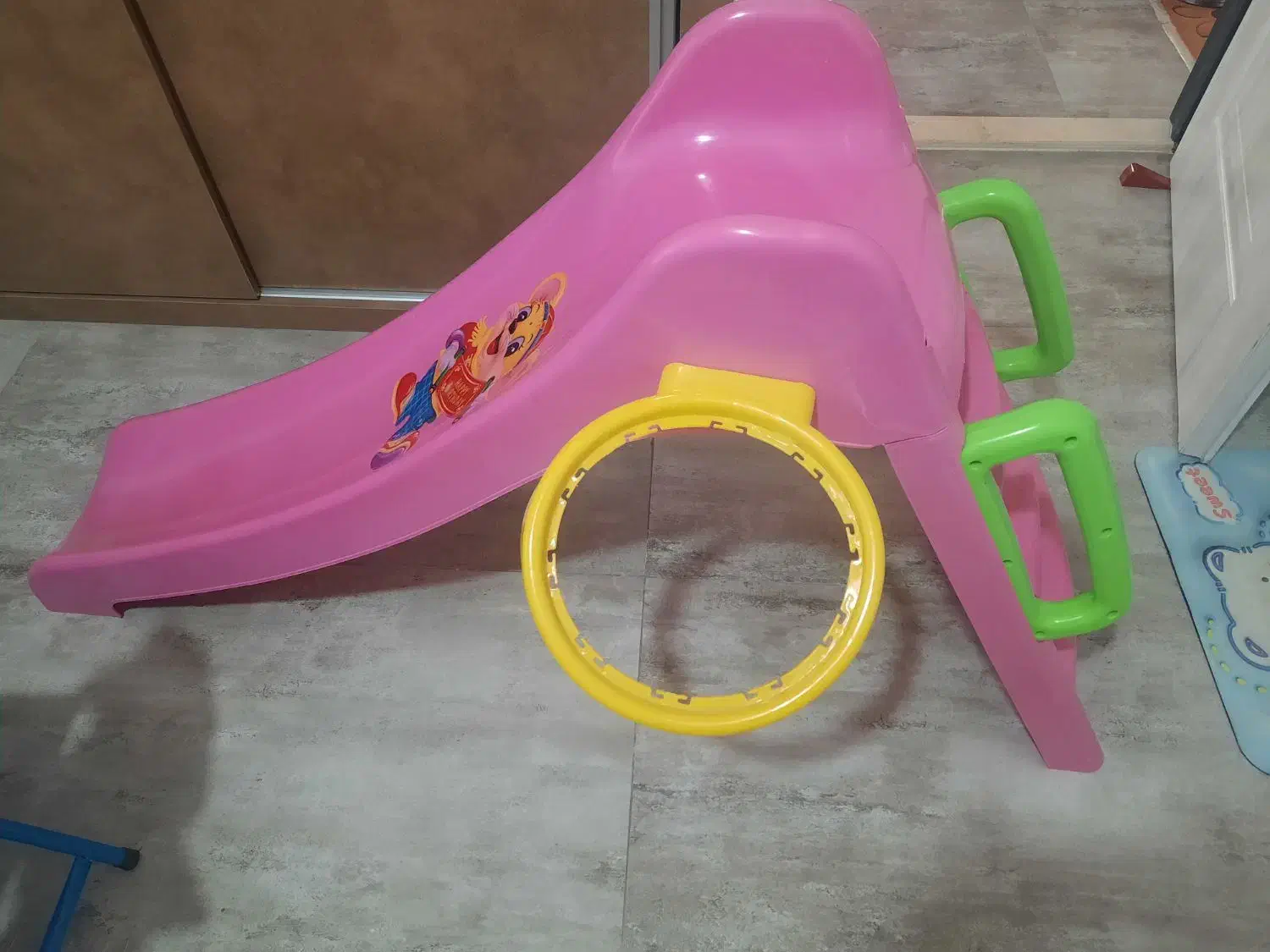 سرسره ومیز تحریر|اسباببازی بچه|خرمآباد (تنکابن), |دیوار