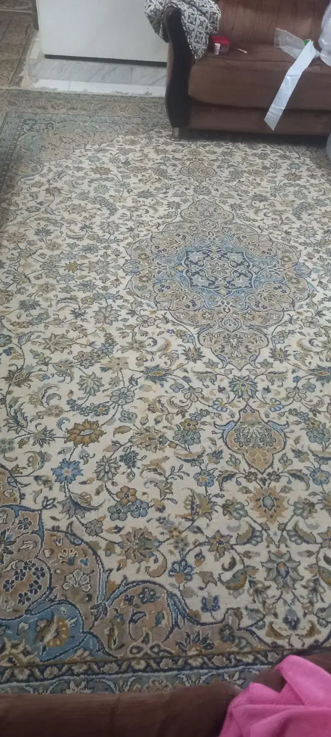 فرش دوازده‌متری‌با‌فرش‌شش‌متری‌باهم‌۶تومن|فرش|بابل, |دیوار