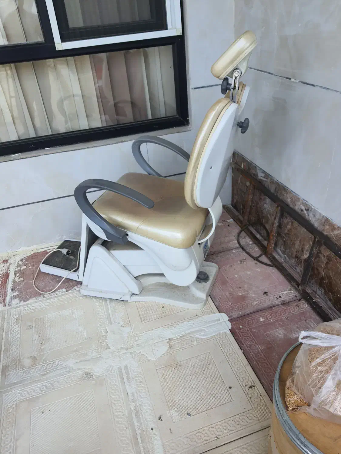 صندلی برقی|آرایشگاه و سالنهای زیبایی|قزوین, |دیوار