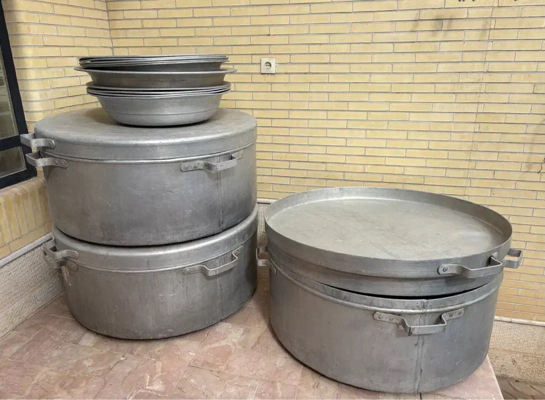 دیگ سایز ۱۵ رویی|ظروف پخت‌وپز|یزد, |دیوار