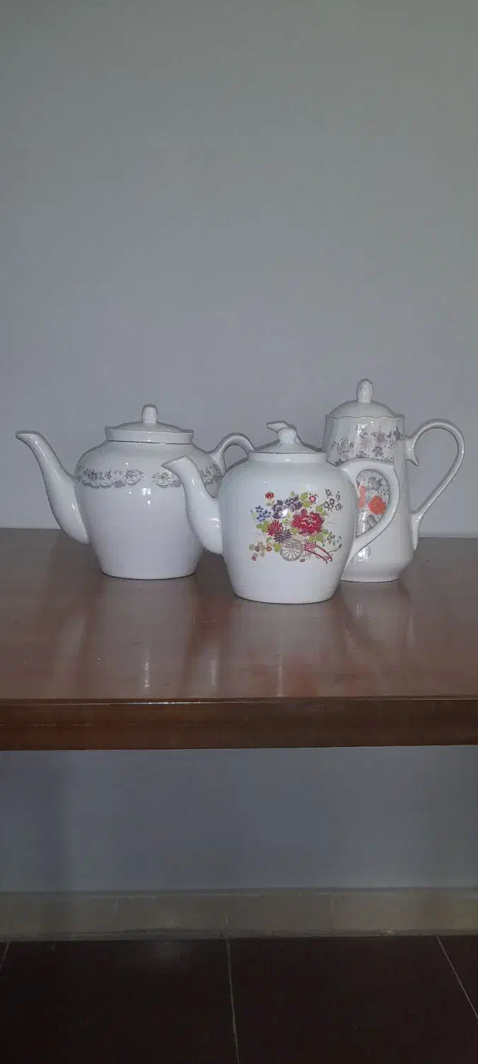 قوری چینی|قوری، کتری، قهوهساز دستی|گرگان, |دیوار