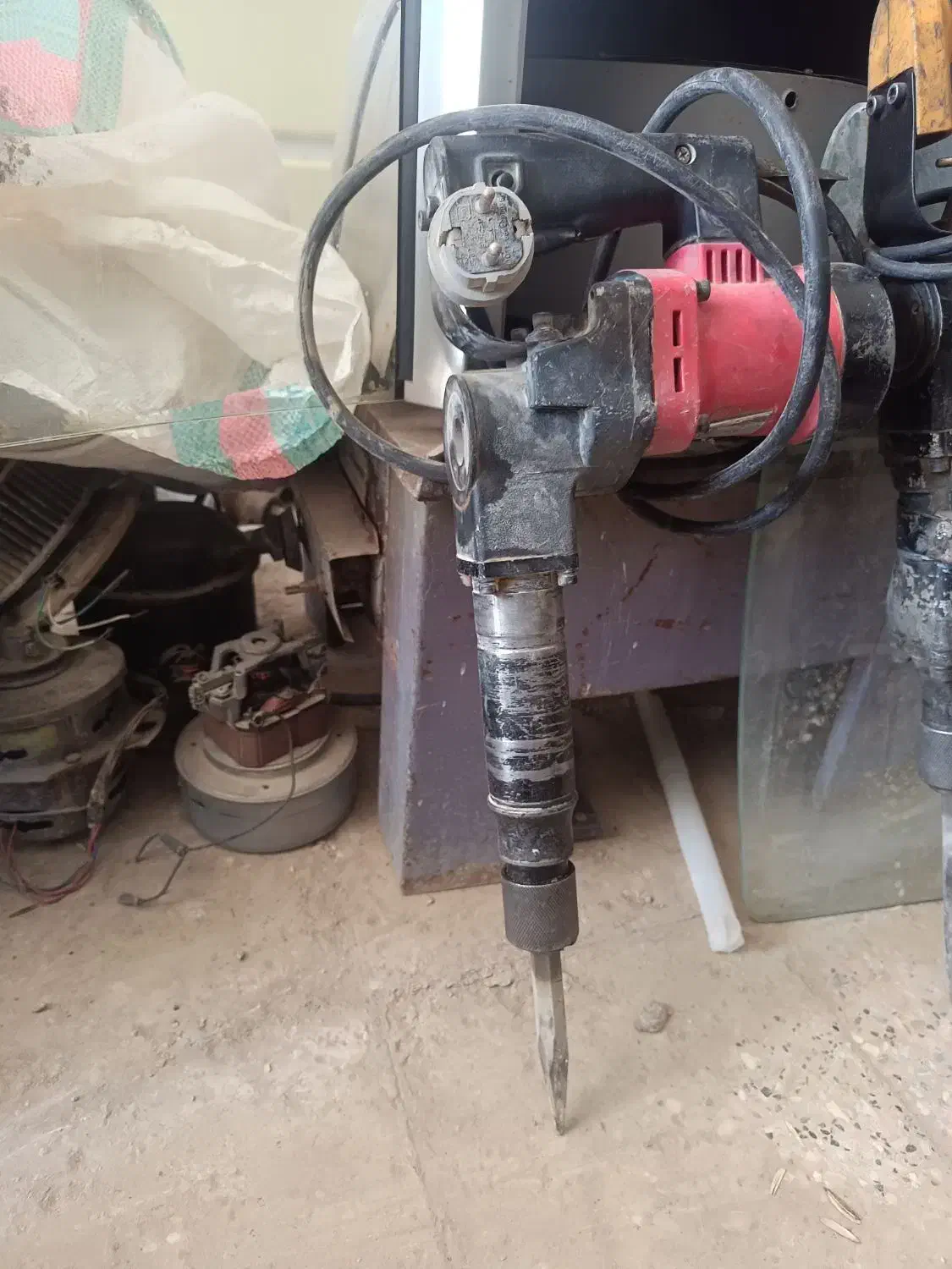 پیکور|ابزارآلات|هیرمند, |دیوار