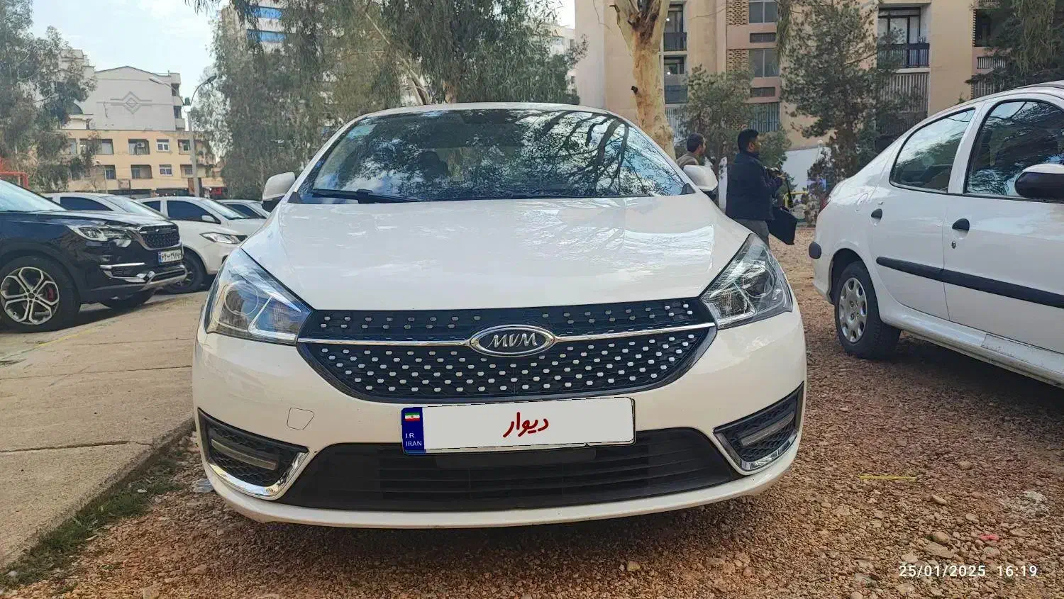 آریزو ۵ جدید|خودرو سواری و وانت|شیراز, گلدشت معالیآباد|دیوار