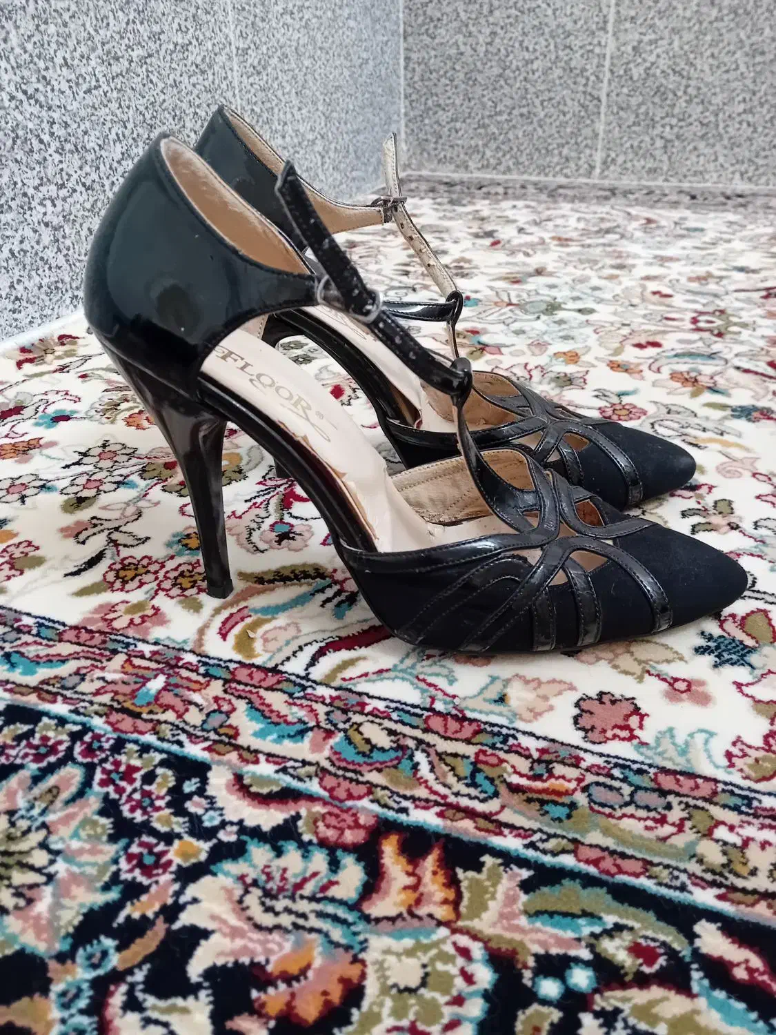 کفش زنانه جفتی ۱۰۰ هزار سایز ۳۹|کیف، کفش، کمربند|قروه, |دیوار