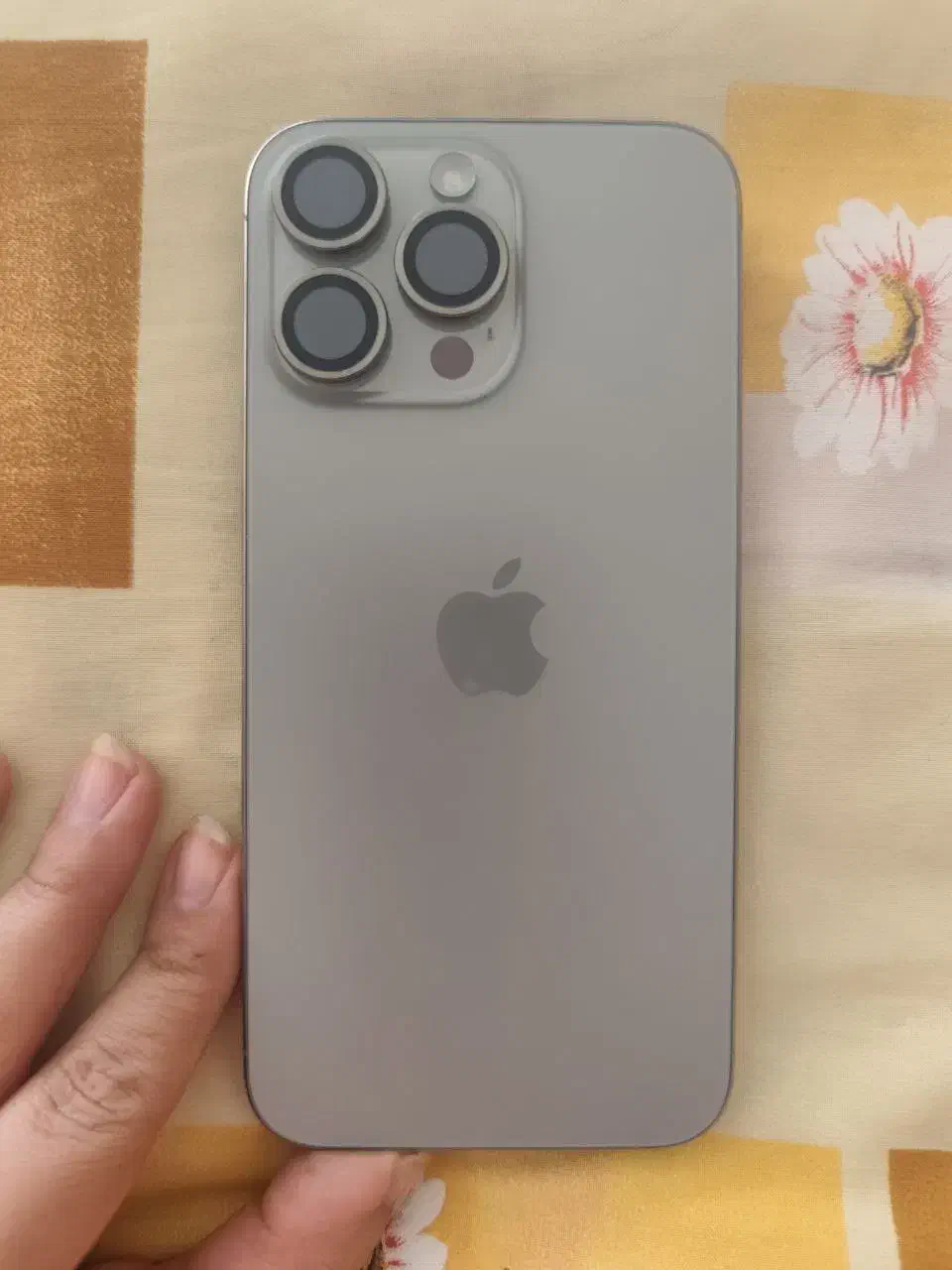 اپل iPhone 15 Pro Max با حافظهٔ ۲۵۶ گیگابایت|موبایل|تبریز, |دیوار