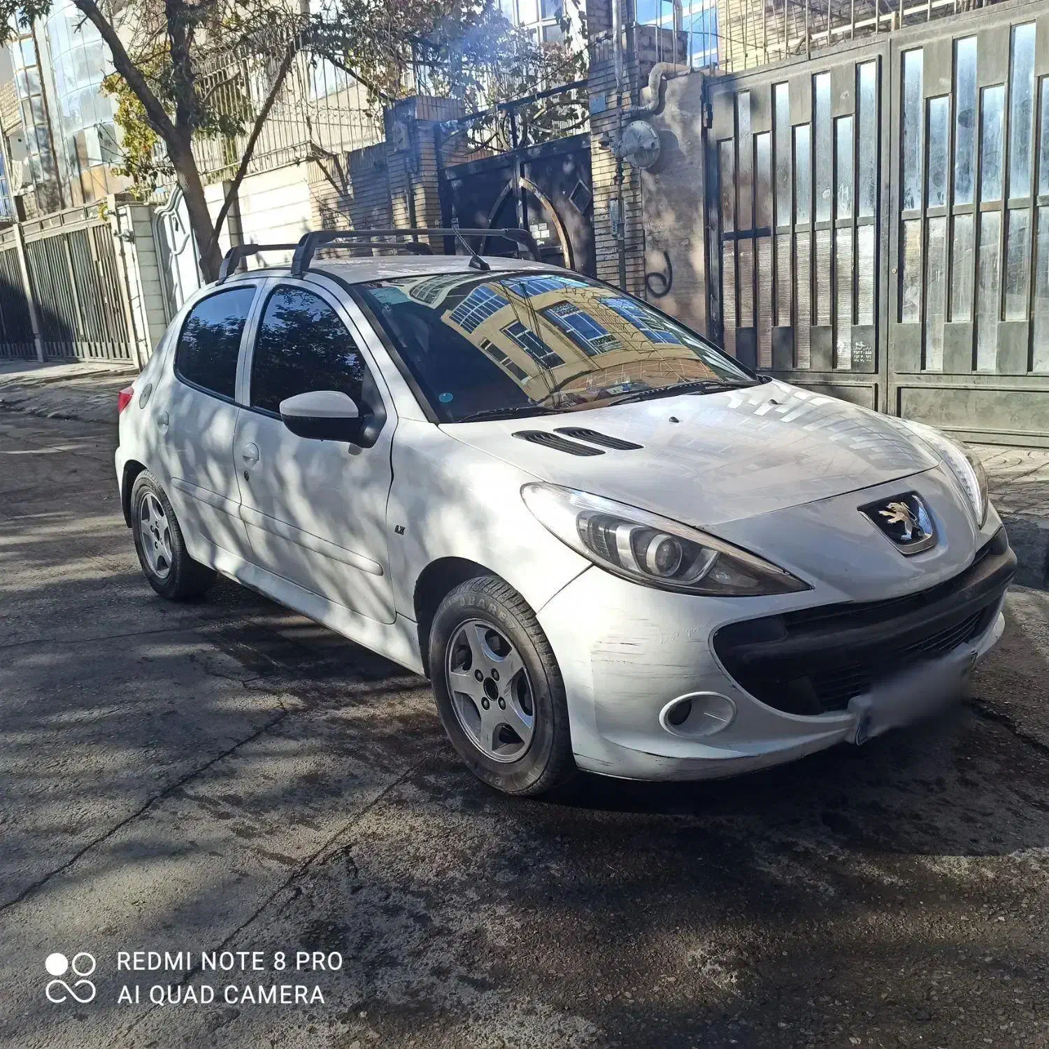 معاوضه ۲۰۷ سفید|خودرو سواری و وانت|مشهد, هفت تیر (نه دره)|دیوار