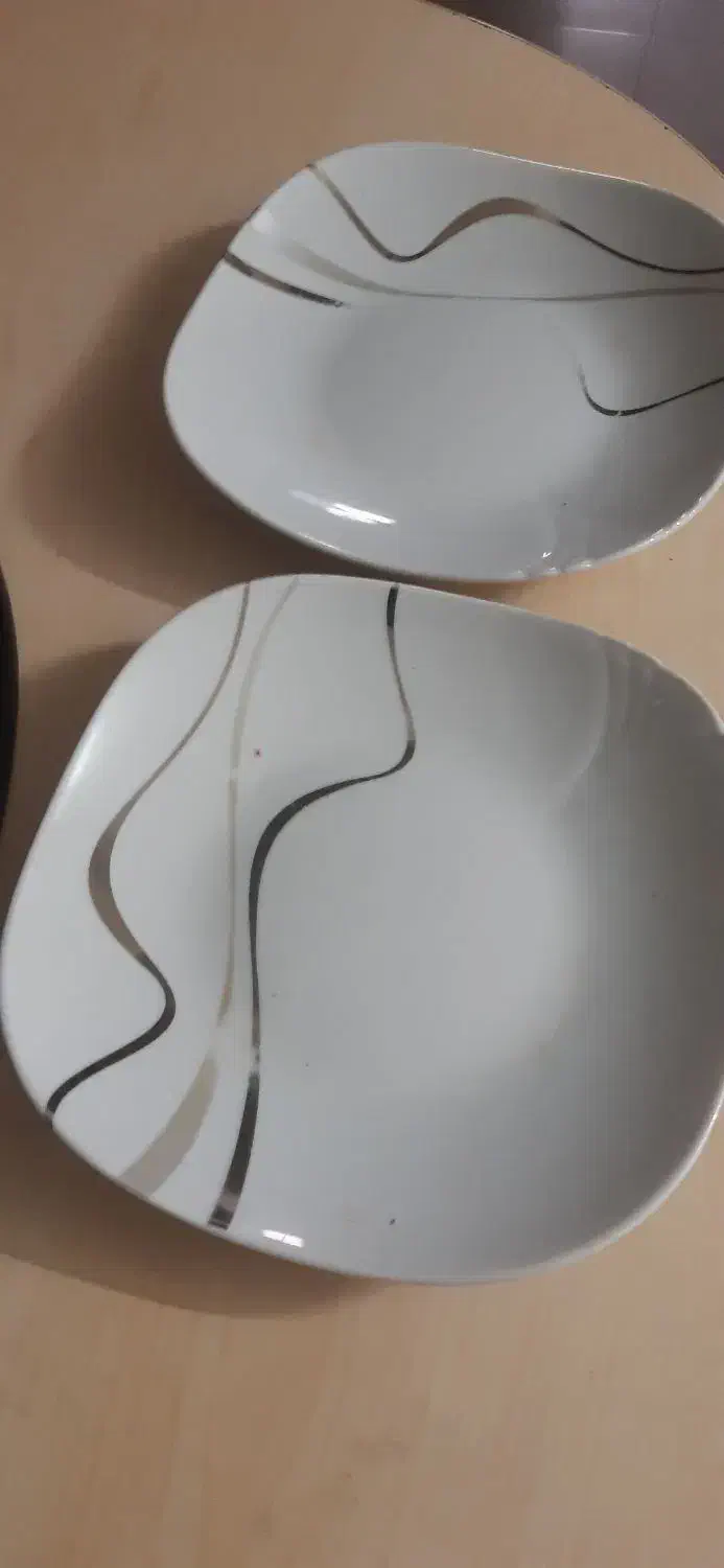 سرویس چینی ۱۲۴ پارچه|ظروف سرو و پذیرایی|مشهد, نیروی هوایی|دیوار