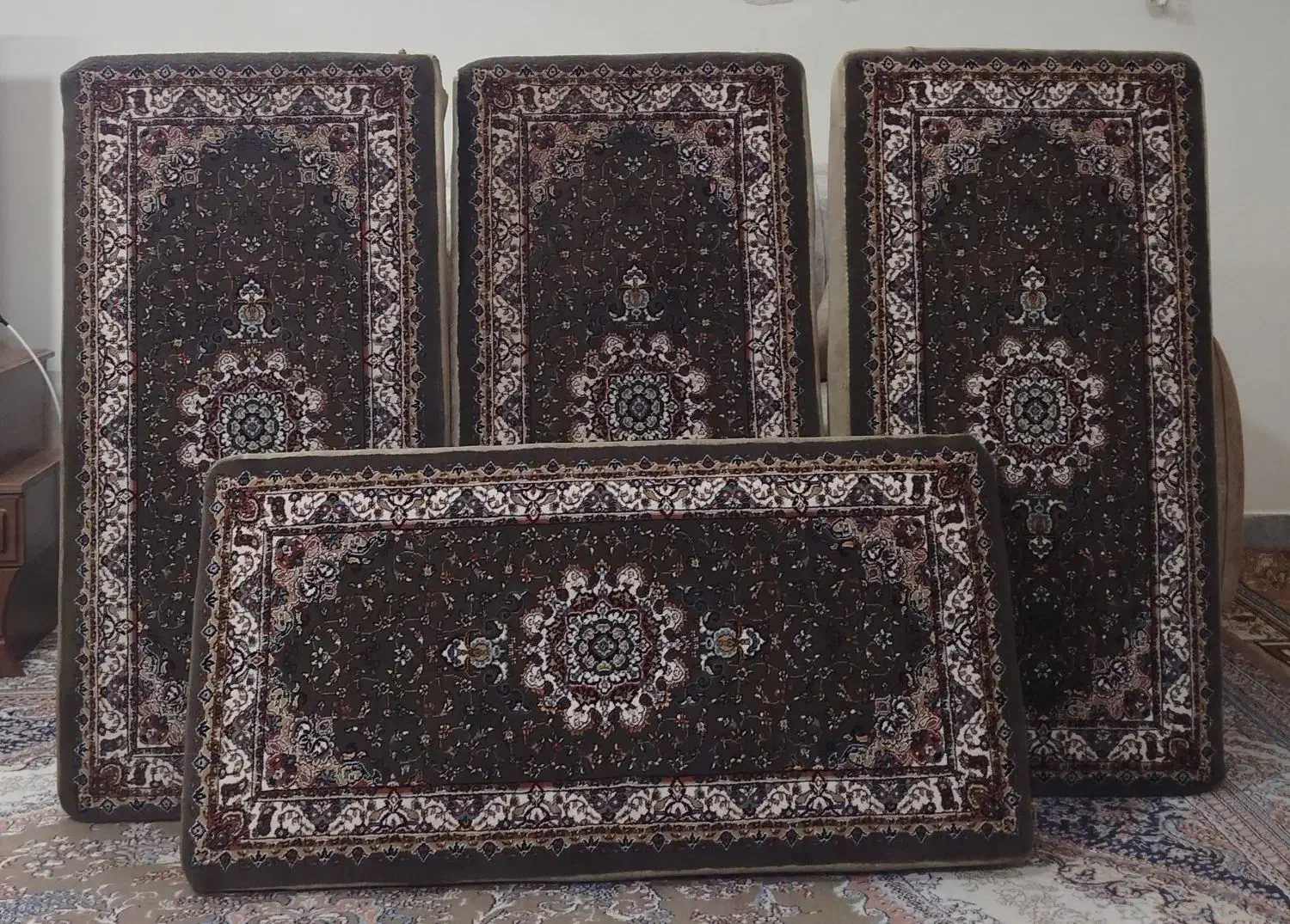 دو جفت پشتی|پشتی|مشهد, توس (بلوار توس)|دیوار