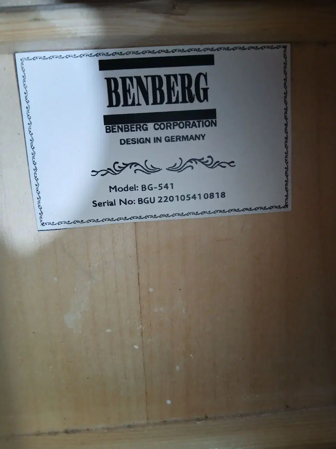 گیتار بنبرگ ۵۴۱|گیتار، بیس، امپلیفایر|بابل, |دیوار