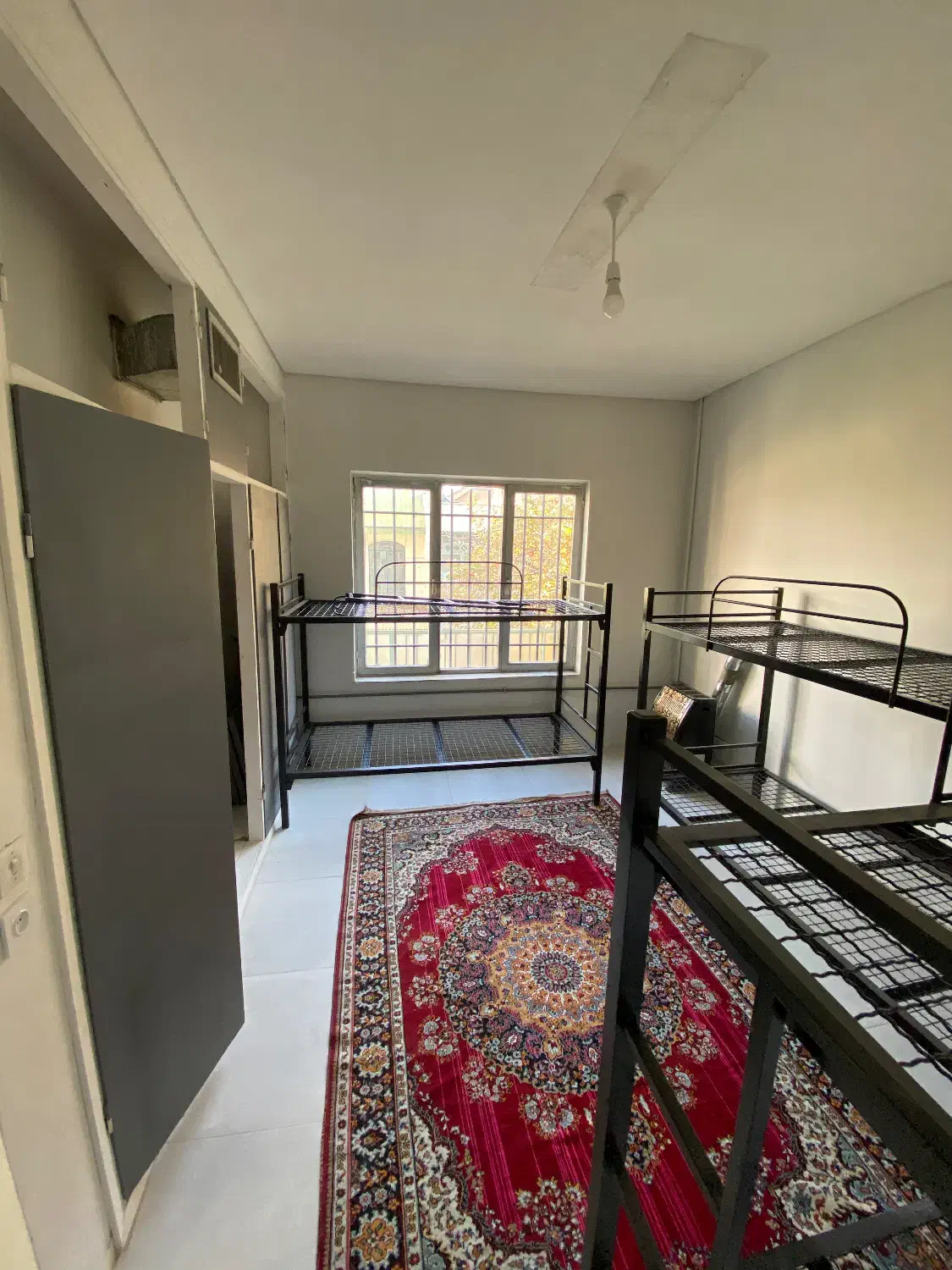 خوابگاه دخترانه شیراز|اجارهٔ کوتاه‌مدت آپارتمان و سوئیت|شیراز, خلدبرین|دیوار