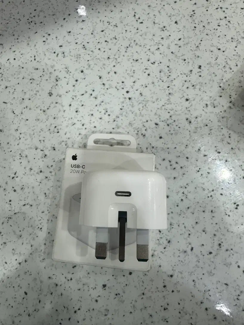 ادابتور ۲۰ وات اصلی اپل|لوازم جانبی موبایل و تبلت|تهران, شهرک رضویه|دیوار