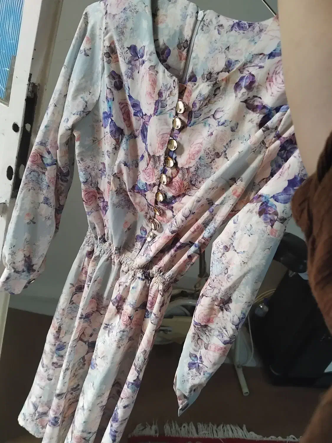 ساحلی|لباس|پاکدشت, شهرک انقلاب|دیوار