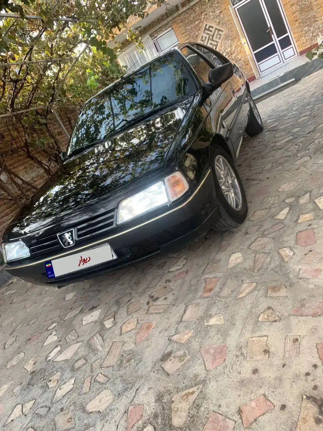 پژو405مشکی خاصا|خودرو سواری و وانت|آذرشهر, |دیوار