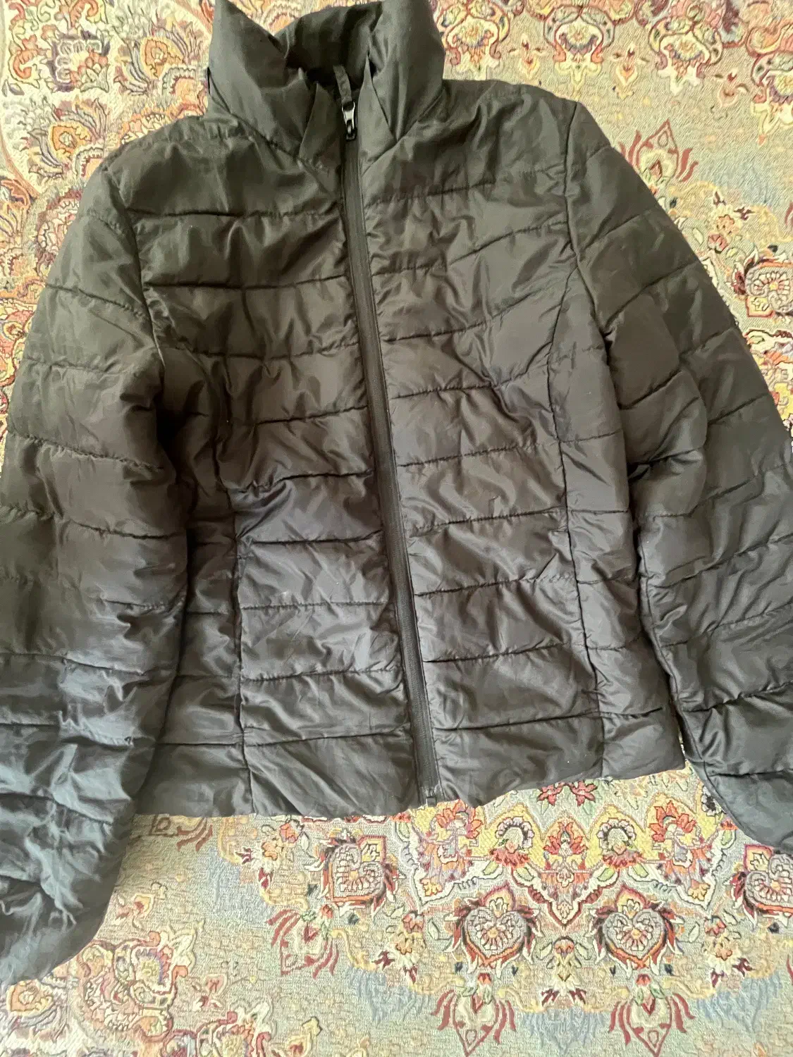 لباس|لباس|برزک, |دیوار