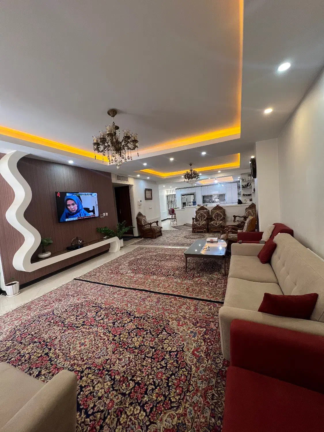 بلوار جمهوری، خ بیهقی، ۴۰ متر خیاط اختصاصی، ۳ خواب|فروش آپارتمان|کرمان, |دیوار