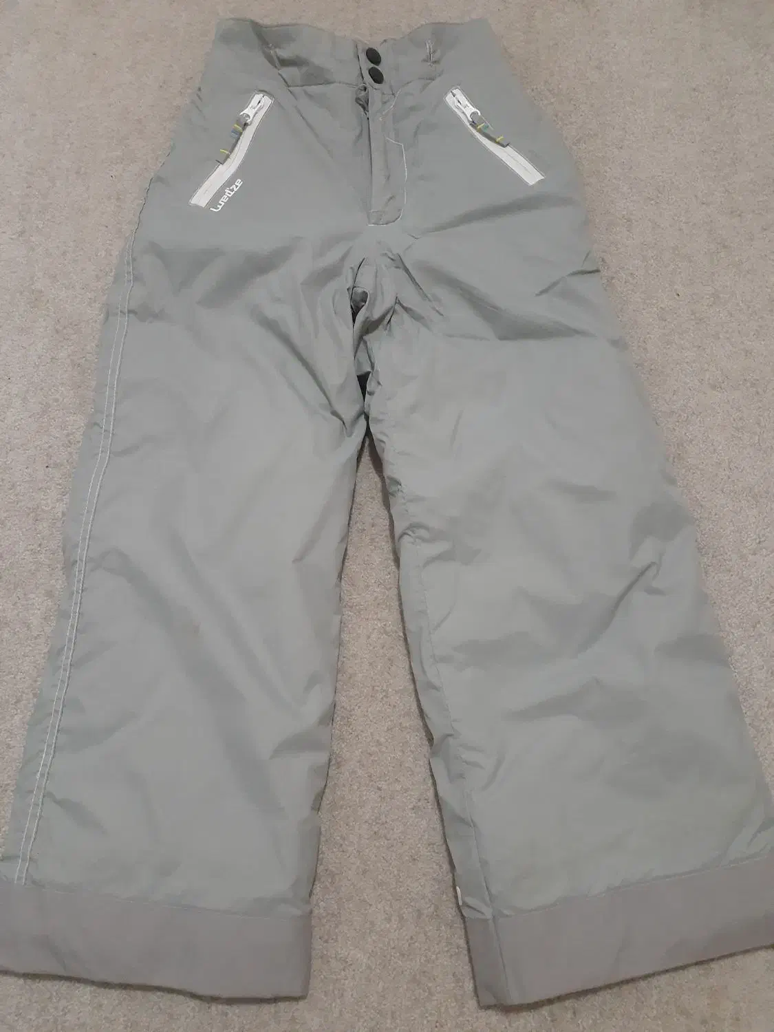 شلوار بچگانه|کفش و لباس بچه|اندیشه, اندیشه فاز ۴|دیوار