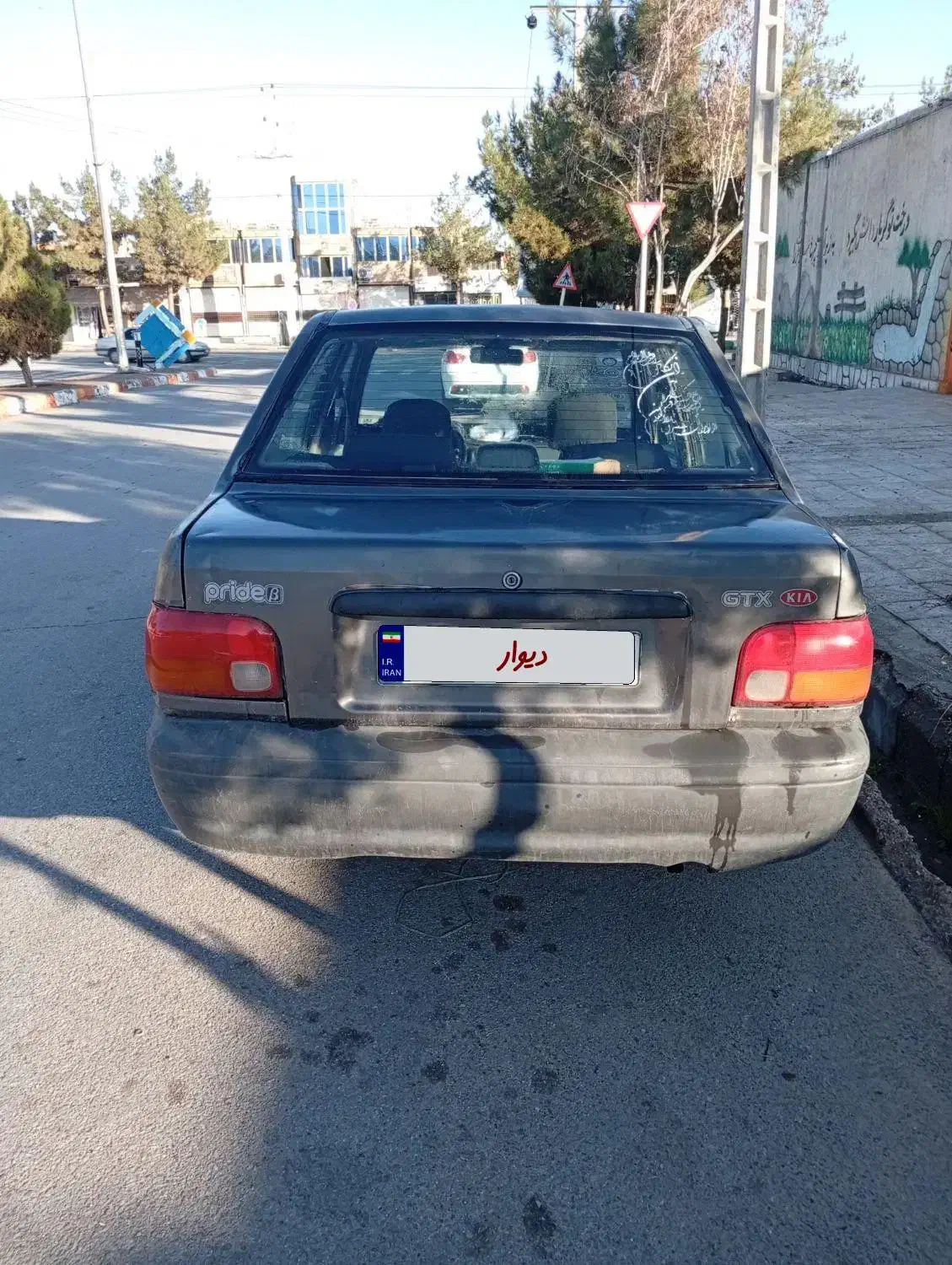 پراید مدل 83 در حد|خودرو سواری و وانت|بیرجند, |دیوار