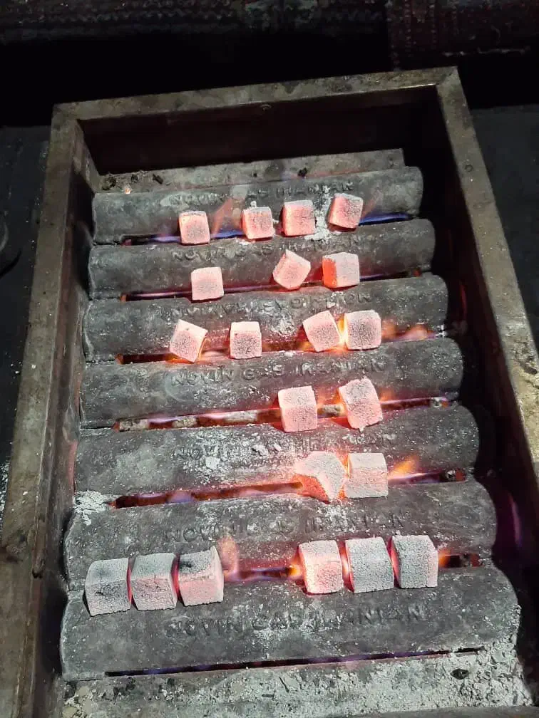 زغال صد درصد کربن پسته نشاسته خالص|عمدهفروشی|ری, شهید بهشتی|دیوار