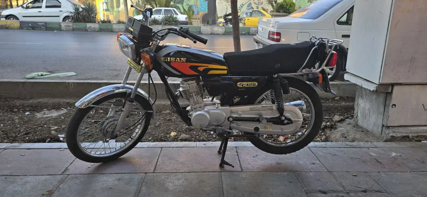 موتور ۱۲۵ احسان|موتورسیکلت|قم, سالاریه|دیوار