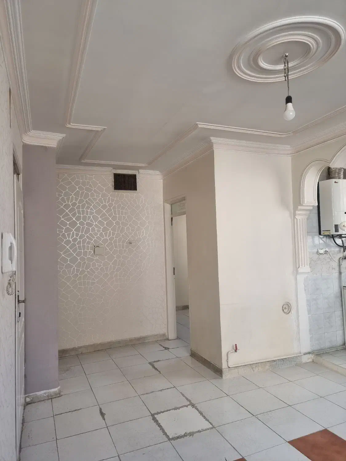 اپارتمان ۵۰ متری امیریه|اجارهٔ آپارتمان|تهران, مختاری|دیوار