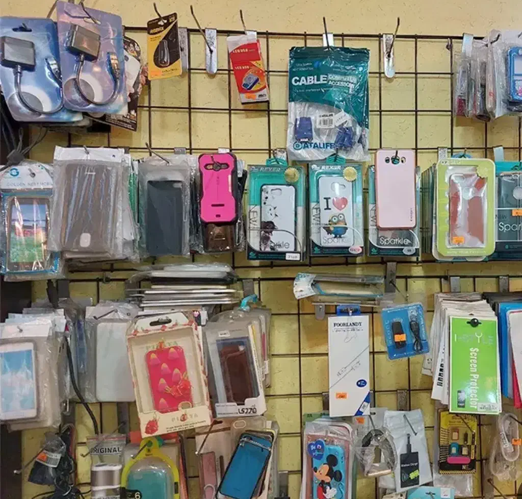 شاخک و اویز لوازم جانبی موبایل|لوازم جانبی موبایل و تبلت|پرند, فاز ۶|دیوار