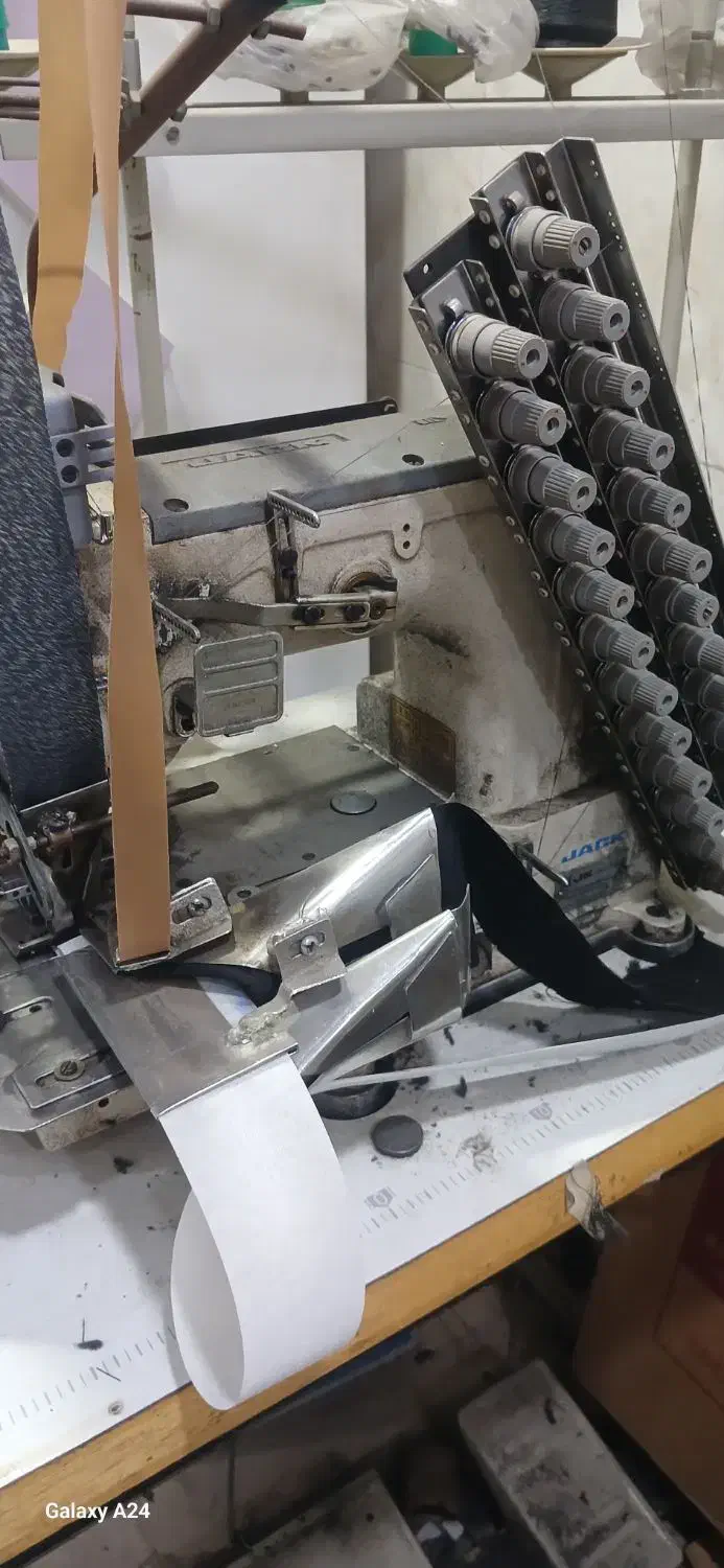 یک کارگاه کامل ومجهزشلواردوزی پارچه ای|لوازم خیاطی و بافتنی|رباط‌کریم, رباط‌کریم|دیوار