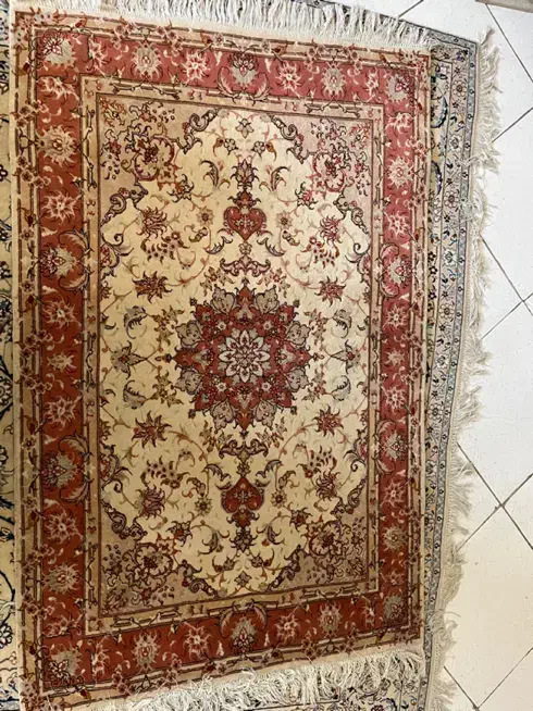قالیچه دست بافت ابعاد 1 متر در 1.5 ریز بافت|فرش|تهران, نیروی دریایی|دیوار