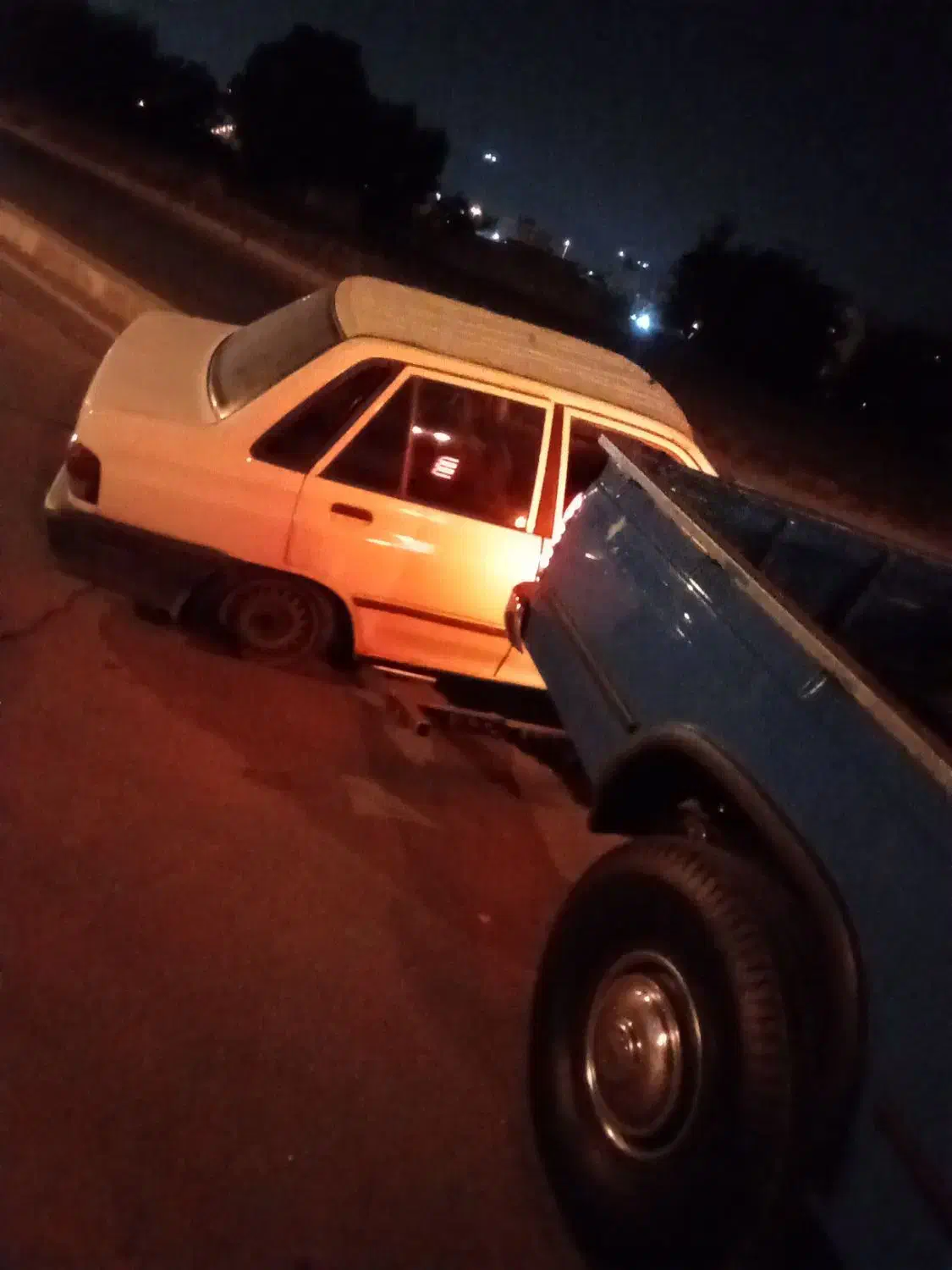 چرخگیر یدکش جرثقیل امداد شبانه روزی|خدمات حمل و نقل|شیراز, کوی وحدت|دیوار