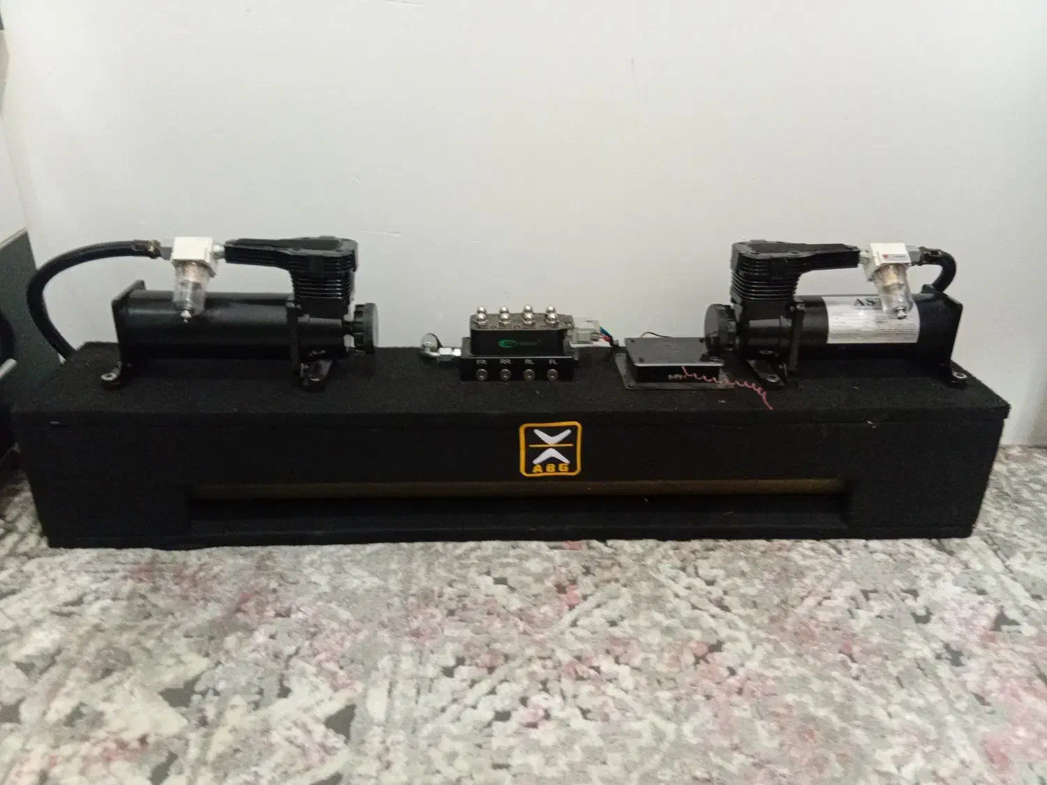 پنوماتیک یا کمک بادی خانواده پژو|قطعات یدکی و لوازم جانبی|مشهد, نوده|دیوار