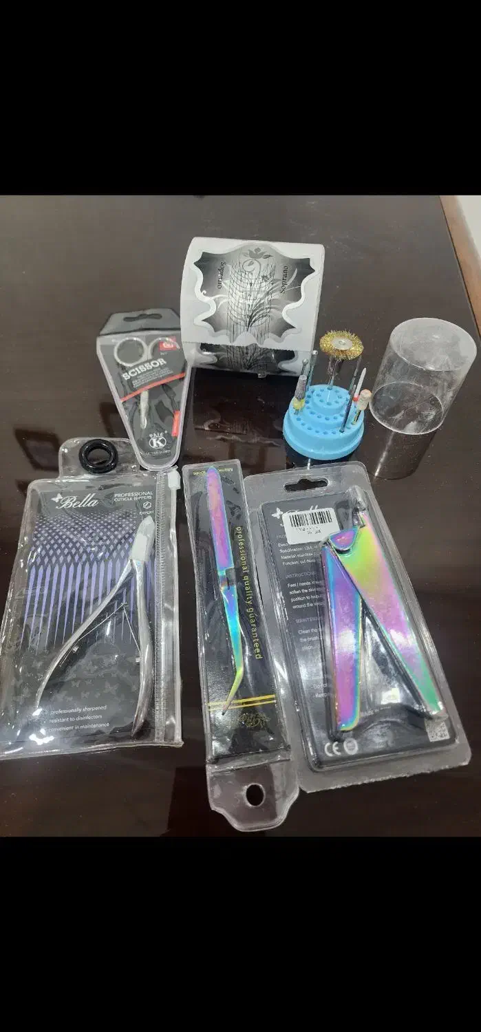 فروش لوازم کاشت ناخن|آرایشی، بهداشتی، درمانی|رباطکریم, رباطکریم|دیوار