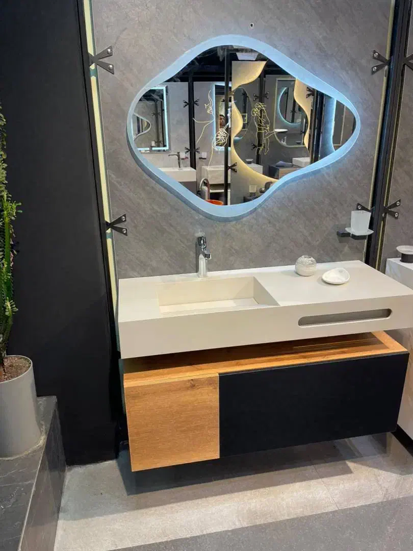 مونتاژ کار و برش کار کابینت|استخدام صنعتی، فنی، مهندسی|قرچک, داوود آباد|دیوار