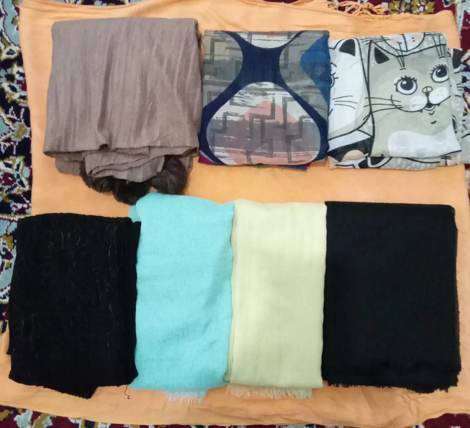 شال وروسری و پیراهن و دامن|لباس|همدان, |دیوار