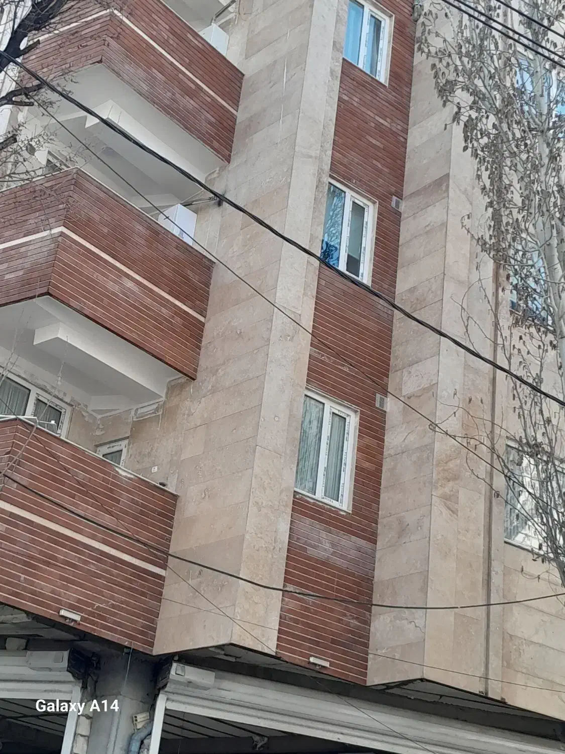 فروش آپارتمان تک واحدی طبقه اول متراژ۱۶۵متری|فروش آپارتمان|میانه, |دیوار