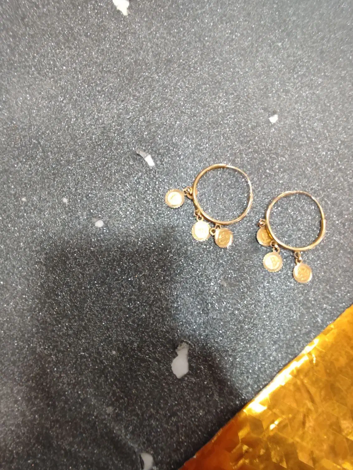 گوشواره نما دار وزن پایین مناسب سرمایه گذاری و است|جواهرات|ملایر, |دیوار