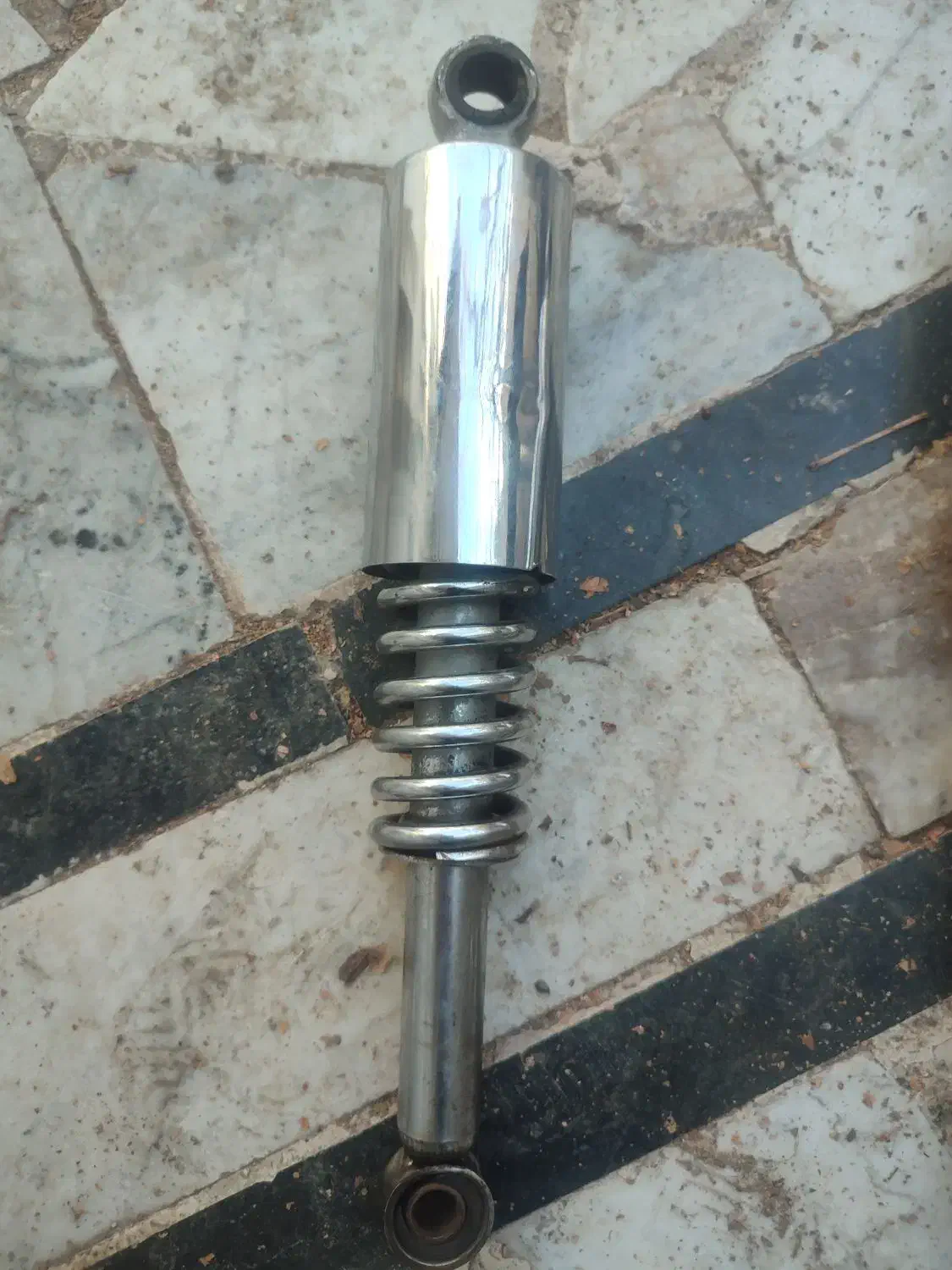 کمک عقب هندا قدیمی|قطعات یدکی و لوازم جانبی|بیرجند, |دیوار