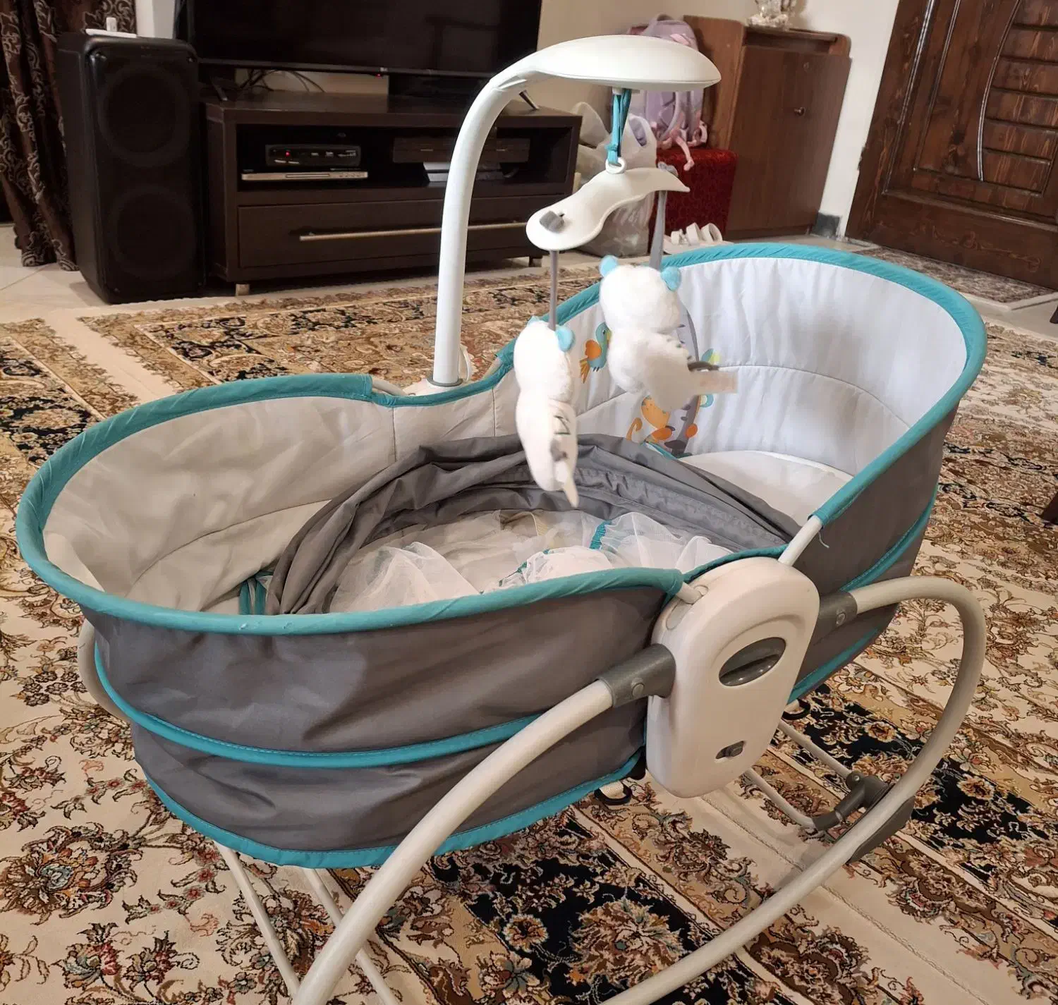 گهواره و تخت کنار مادر|اسباب و اثاث بچه|تهران, علم و صنعت|دیوار