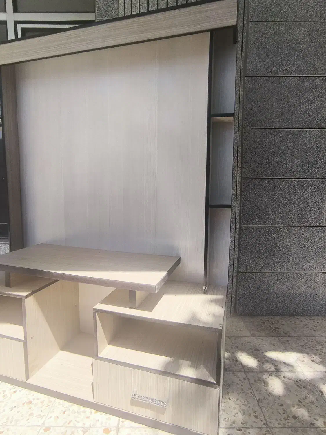 میز تلویزیون|میز تلویزیون|کیار, |دیوار