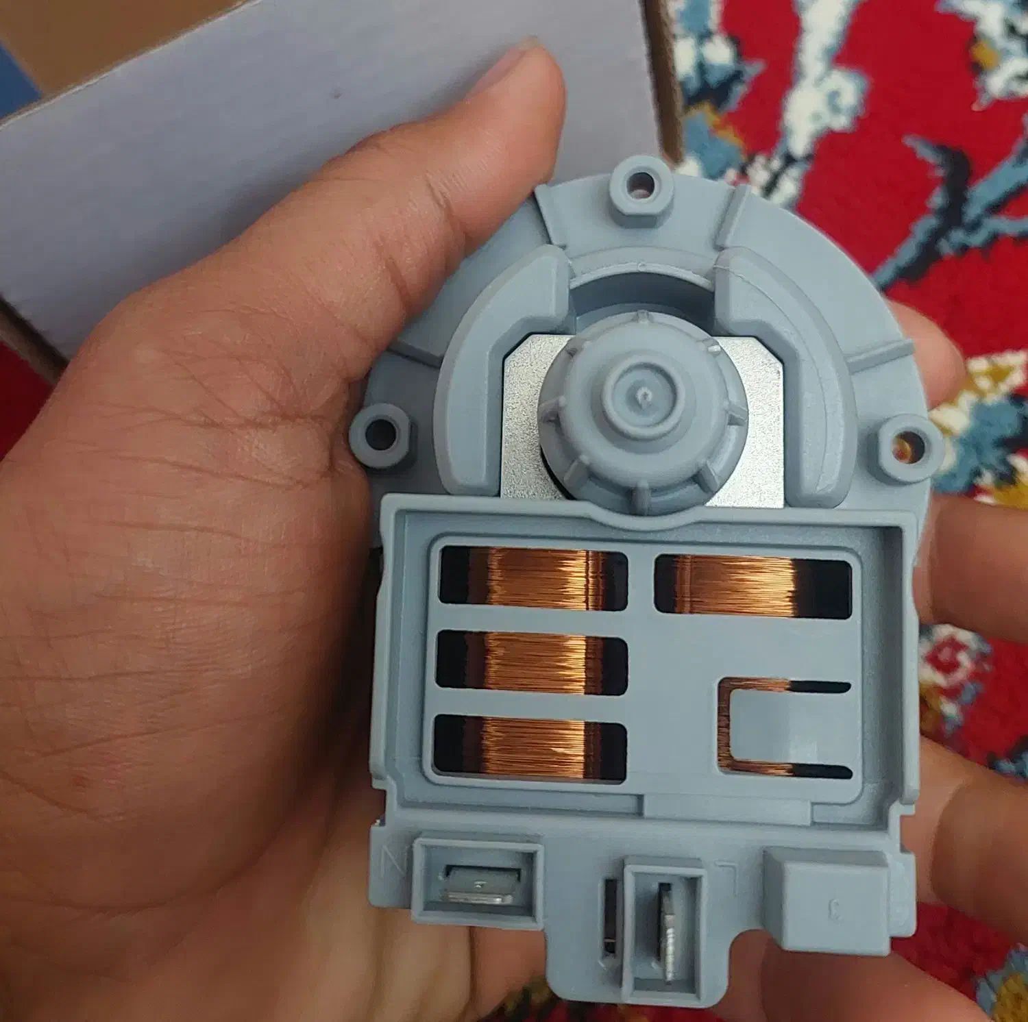 پمپ تخلیه مگنتی ماشین لباسشویی|ماشین لباسشویی و خشککن لباس|کازرون, |دیوار