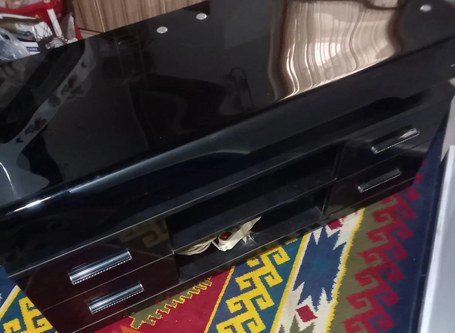 زیر تلویزیونی|میز تلویزیون|بندر انزلی, گیلار|دیوار