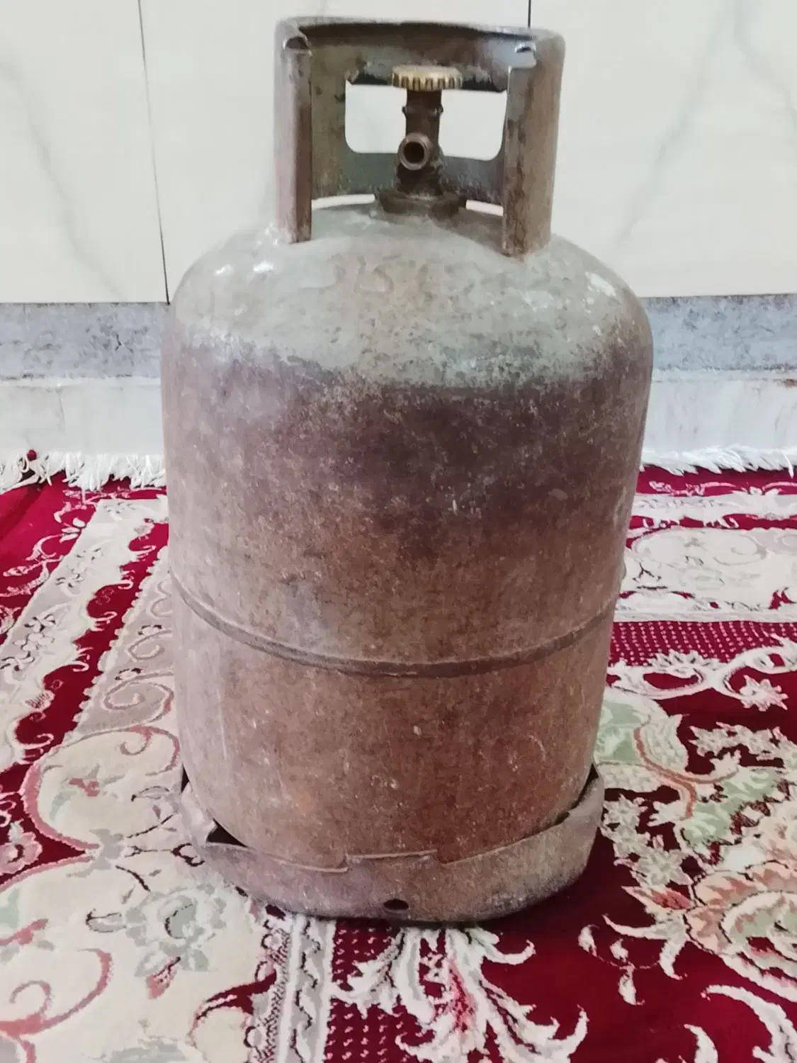 کپسول|اجاق گاز و لوازم برقی پخت‌وپز|نیمروز, |دیوار