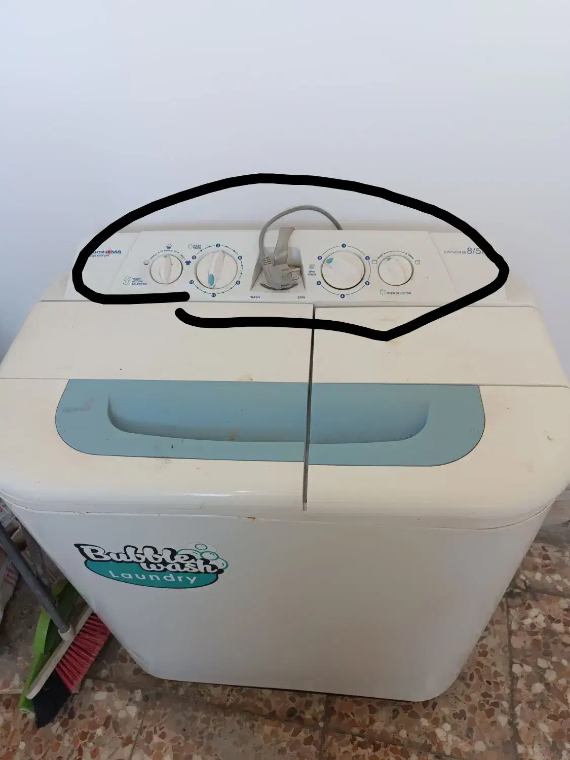 کهنه شور|ماشین لباسشویی و خشککن لباس|رشت, حمیدیان|دیوار