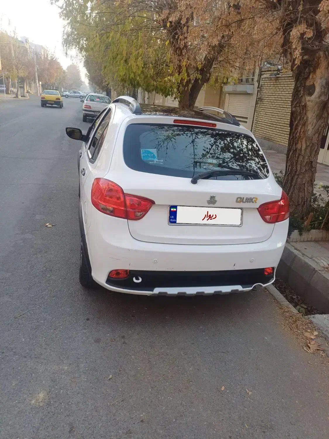 کوییک R سفید مشکی ۱۴۰۰|خودرو سواری و وانت|سلماس, |دیوار