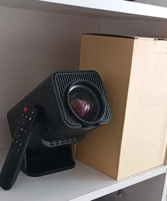 ویدئو پروژکتور آیریور مدل HV320 NEW|تلویزیون و پروژکتور|قم, علی آباد سعدگان|دیوار