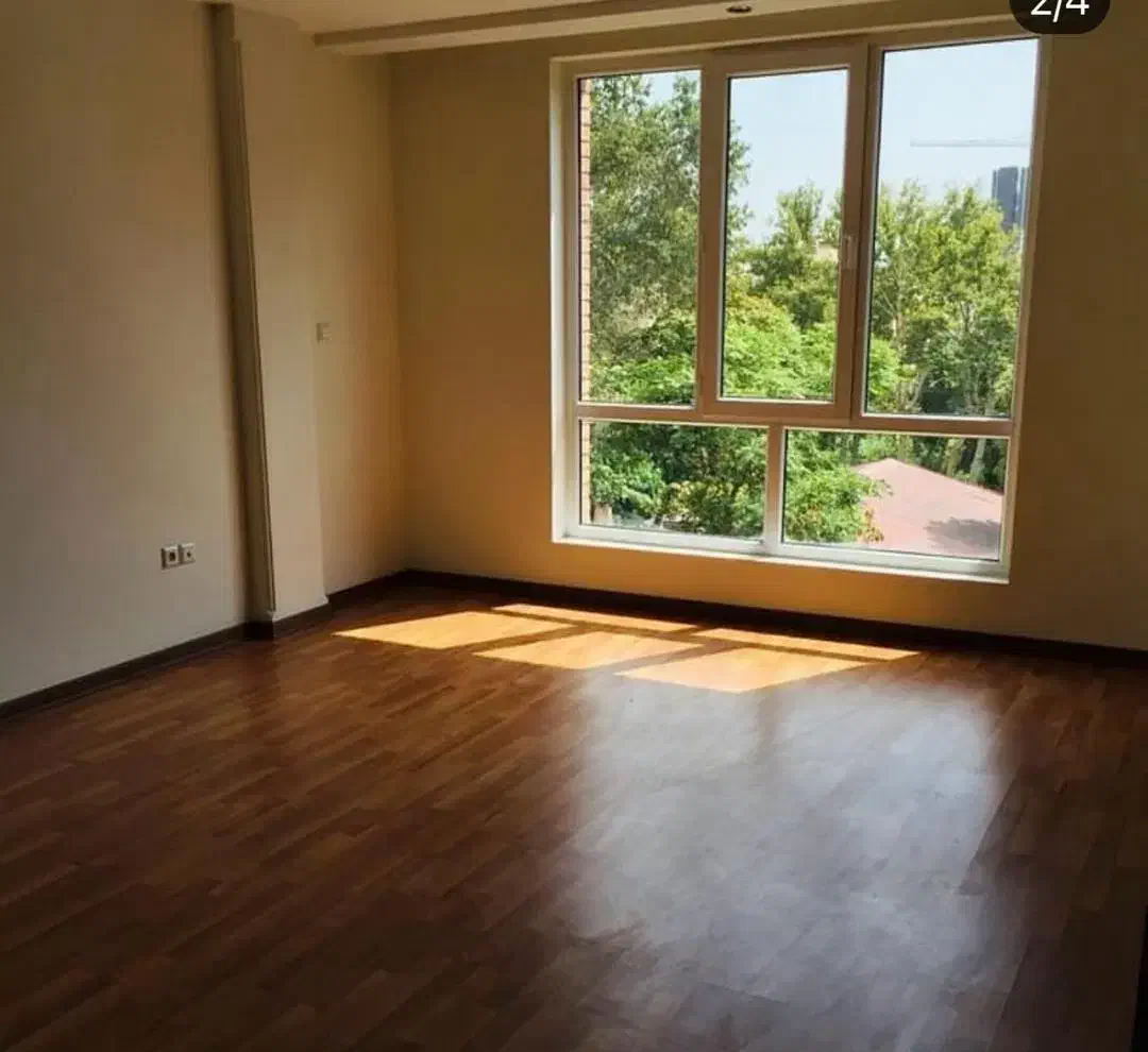 ۱۱۴متر/دوخواب/تخلیه/ویو دریاچه