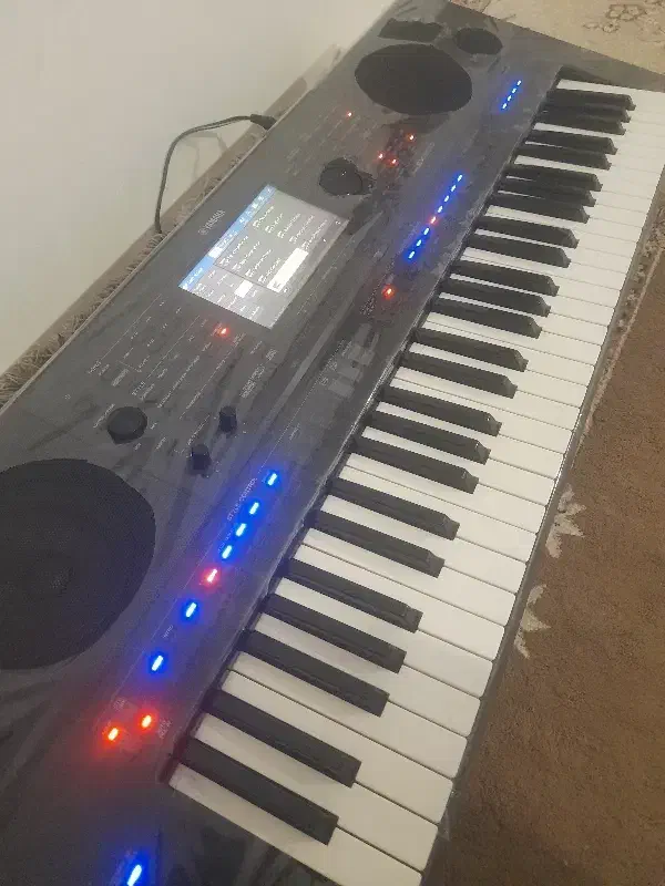 ساز|پیانو، کیبورد، آکاردئون|بجنورد, |دیوار